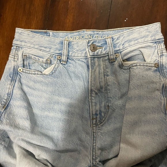 American Eagle mom jeans - Picture 3 of 5